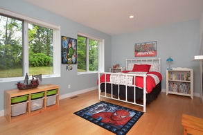 3rd Bedroom - Country homes for sale and luxury real estate including horse farms and property in the Caledon and King City areas near Toronto